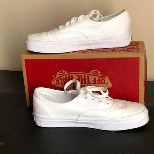 Vans Authentic Skate Shoe - True White